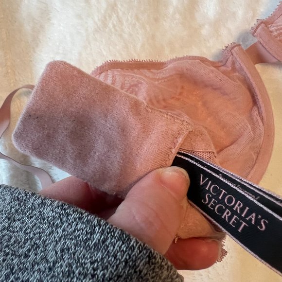Victoria's Secret VERY SEXY Unlined Zebra Lace Demi Bra demure pink size 32DDD - Picture 12 of 15